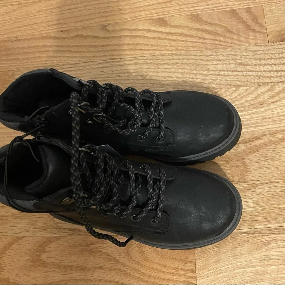 Cat & Jack Black Work Boots NEW Sz 13 Kids Boys